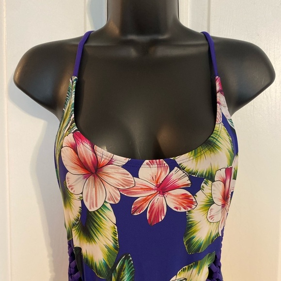 “TINIBIKINI” Floral Tank Weaved Swimsuit - Picture 6 of 11